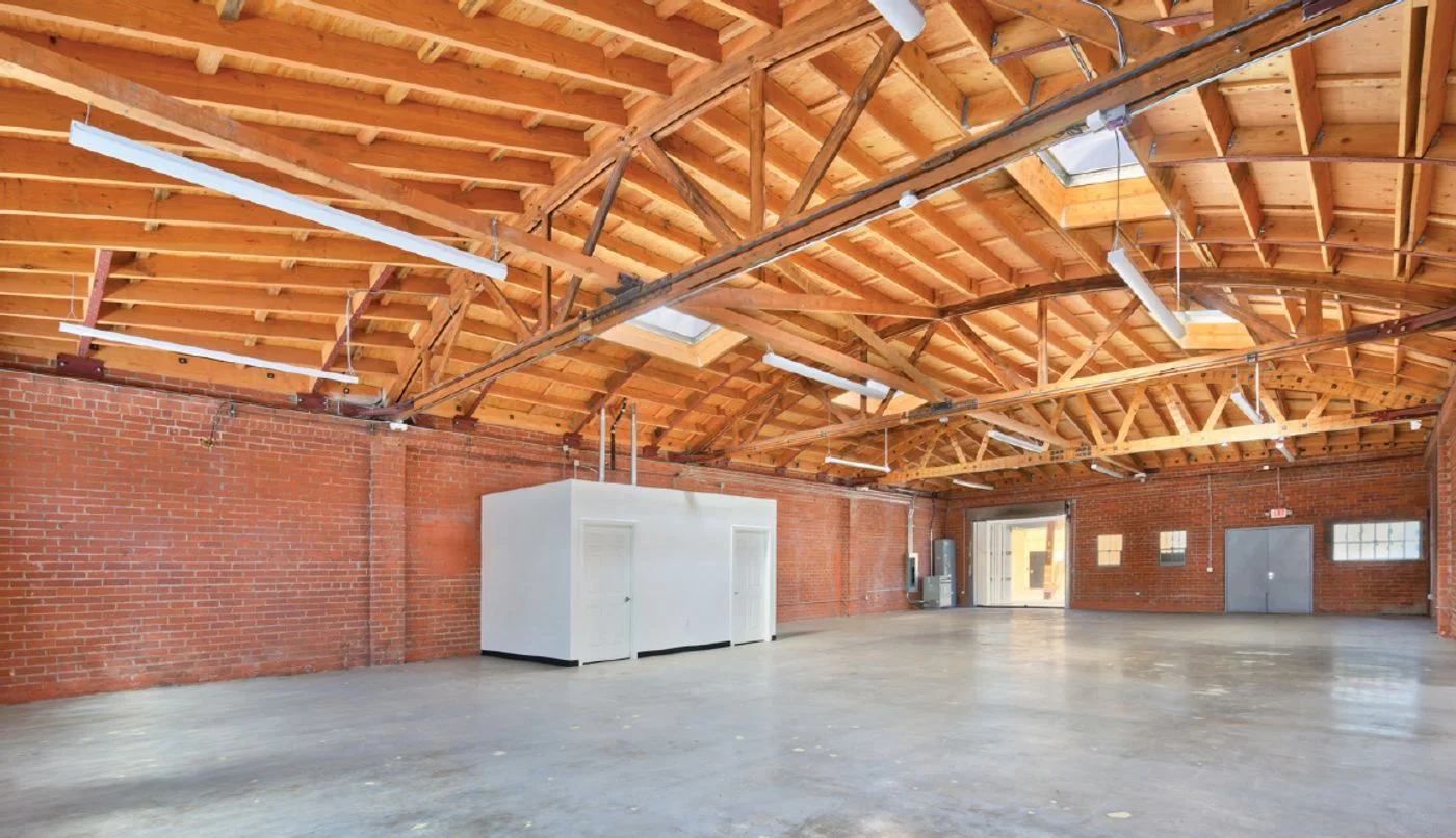 Photo 3 of 5037 West Exposition Boulevard, Los Angeles, CA 90016