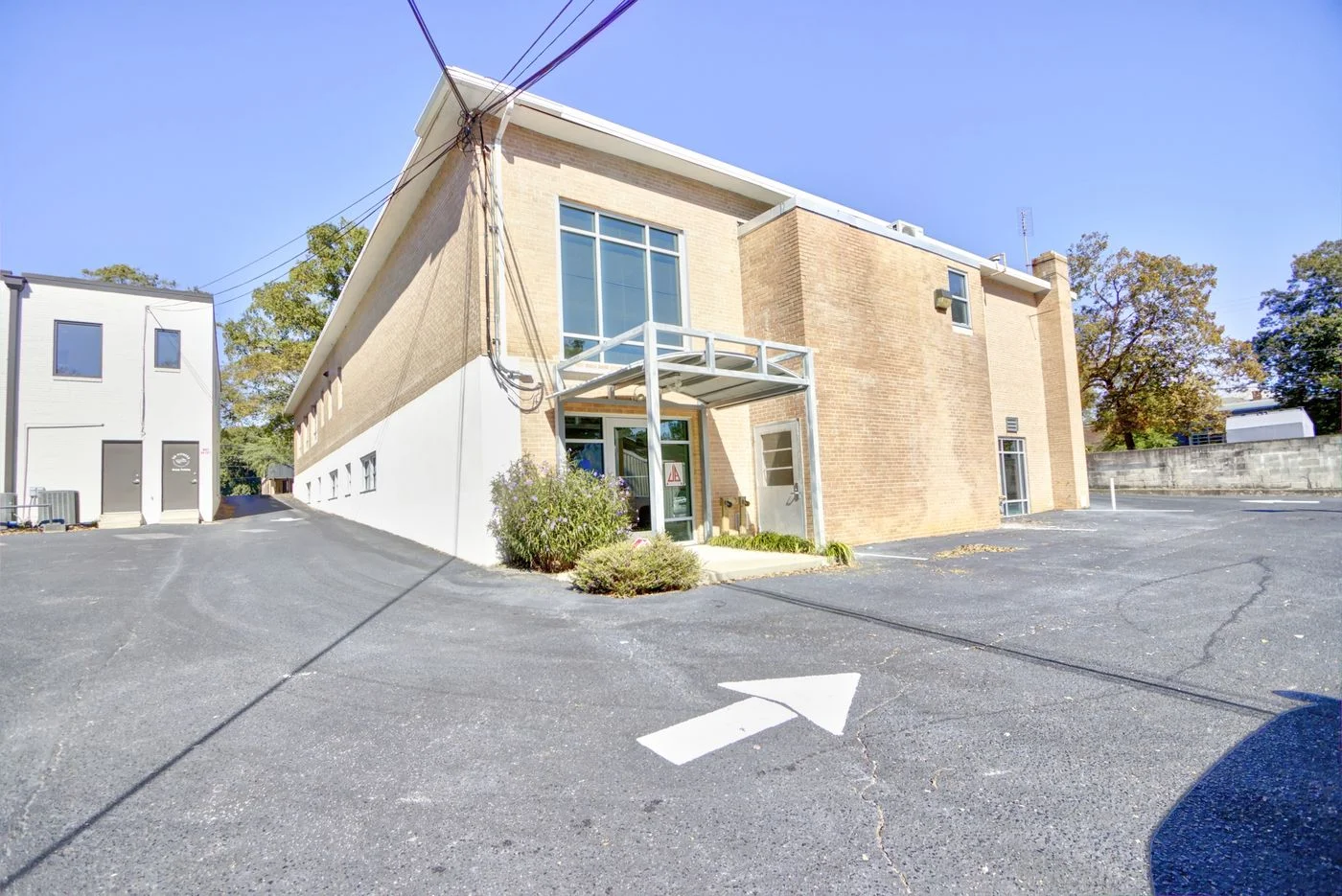 Photo 3 of 2422 Devine Street, Columbia, SC 29205