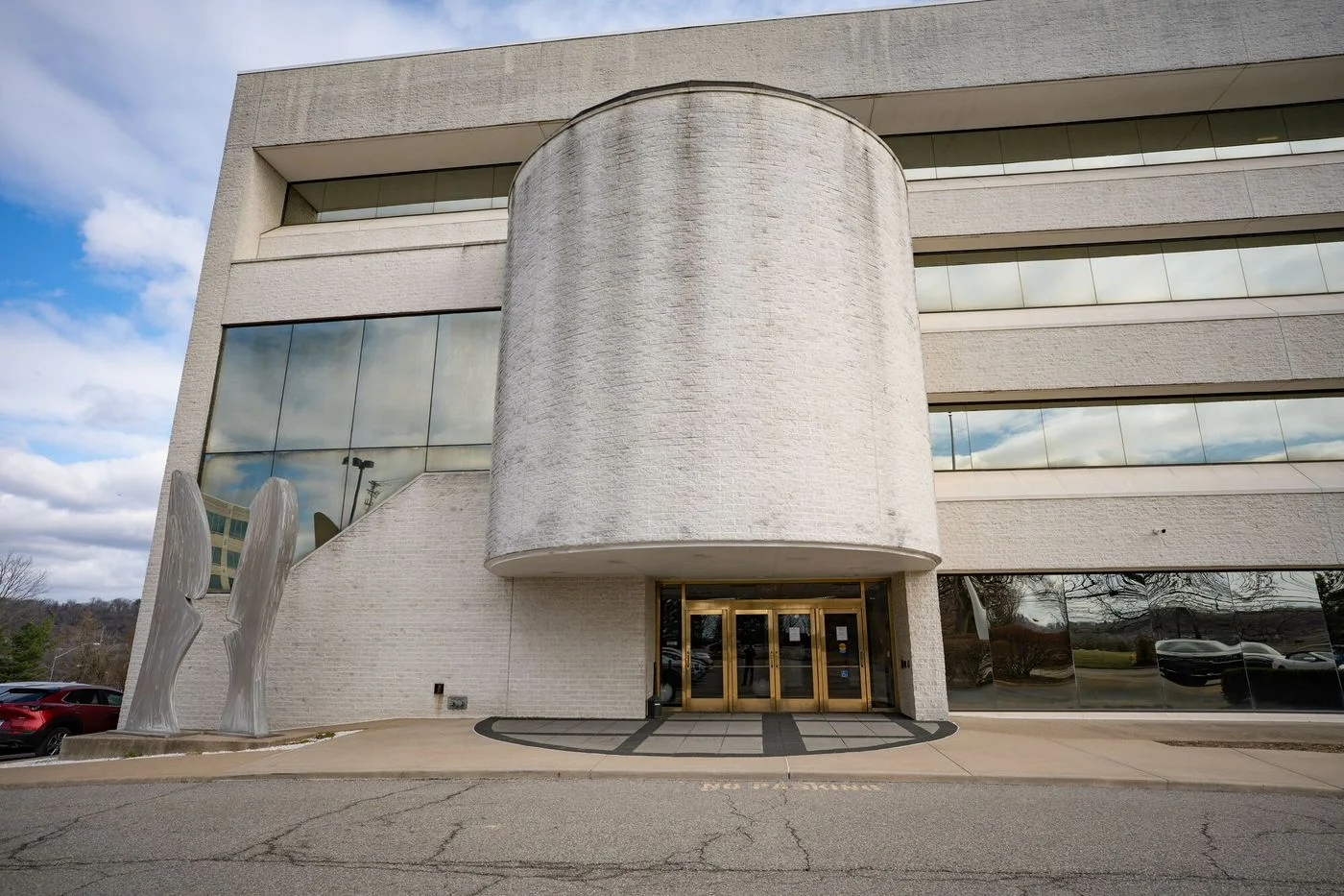 Photo 1 of 1225 Washington Pike Suite 301, Bridgeville, PA 15017