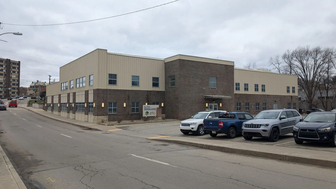 Photo 1 of 142 W Main St, Uniontown, PA 15401