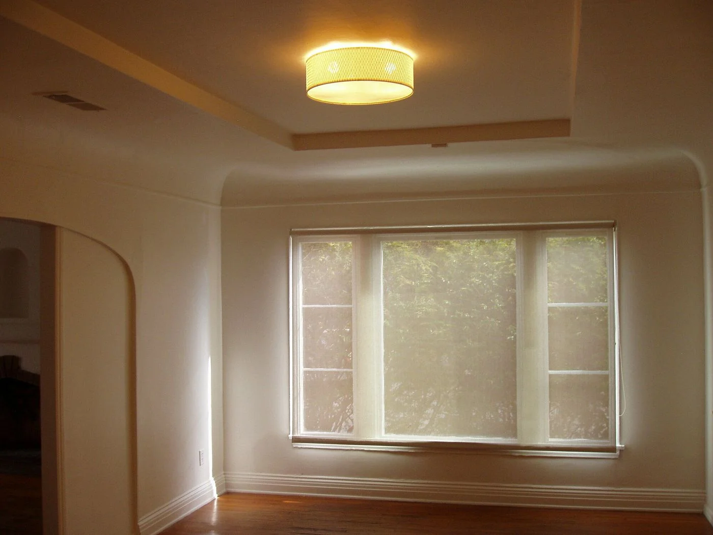 Photo 3 of 715 N Crescent Heights Blvd, Los Angeles, CA 90046