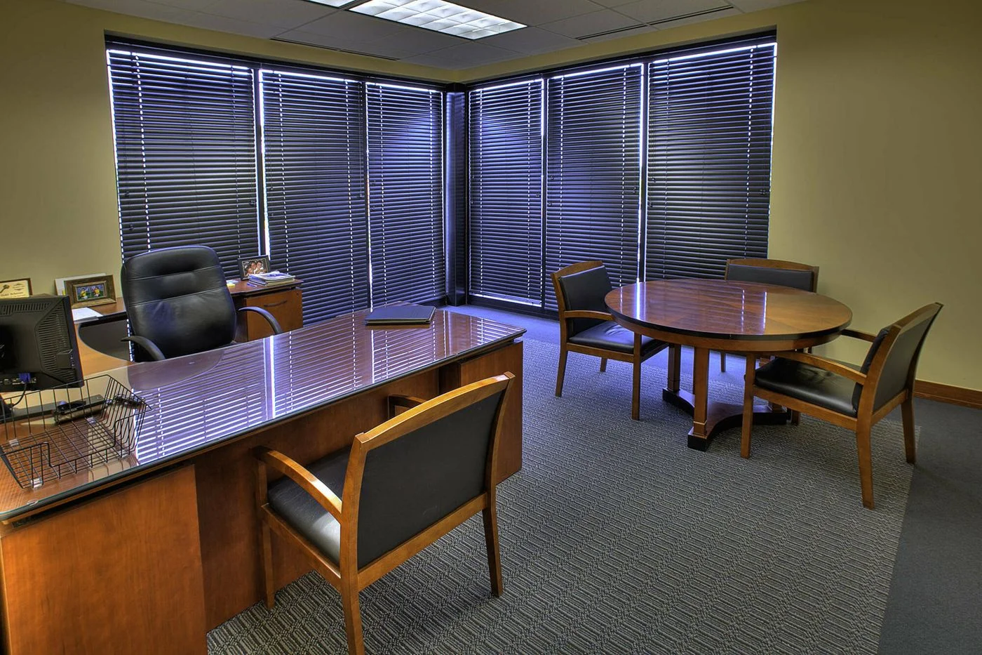 Photo 2 of 6325 Main St, Williamsville, NY 14221