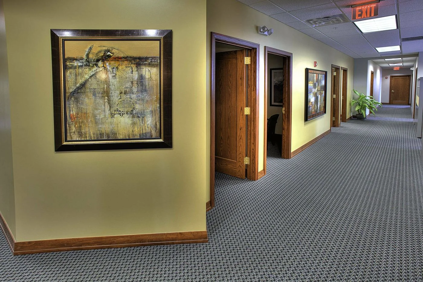 Photo 3 of 6325 Main St, Williamsville, NY 14221