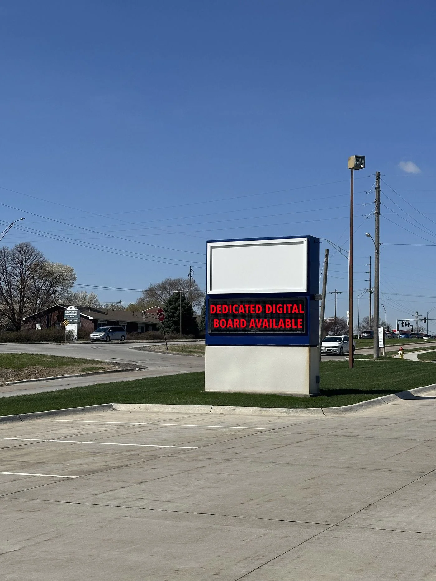 Photo 3 of 11808 W Center Rd, Omaha, NE 68144