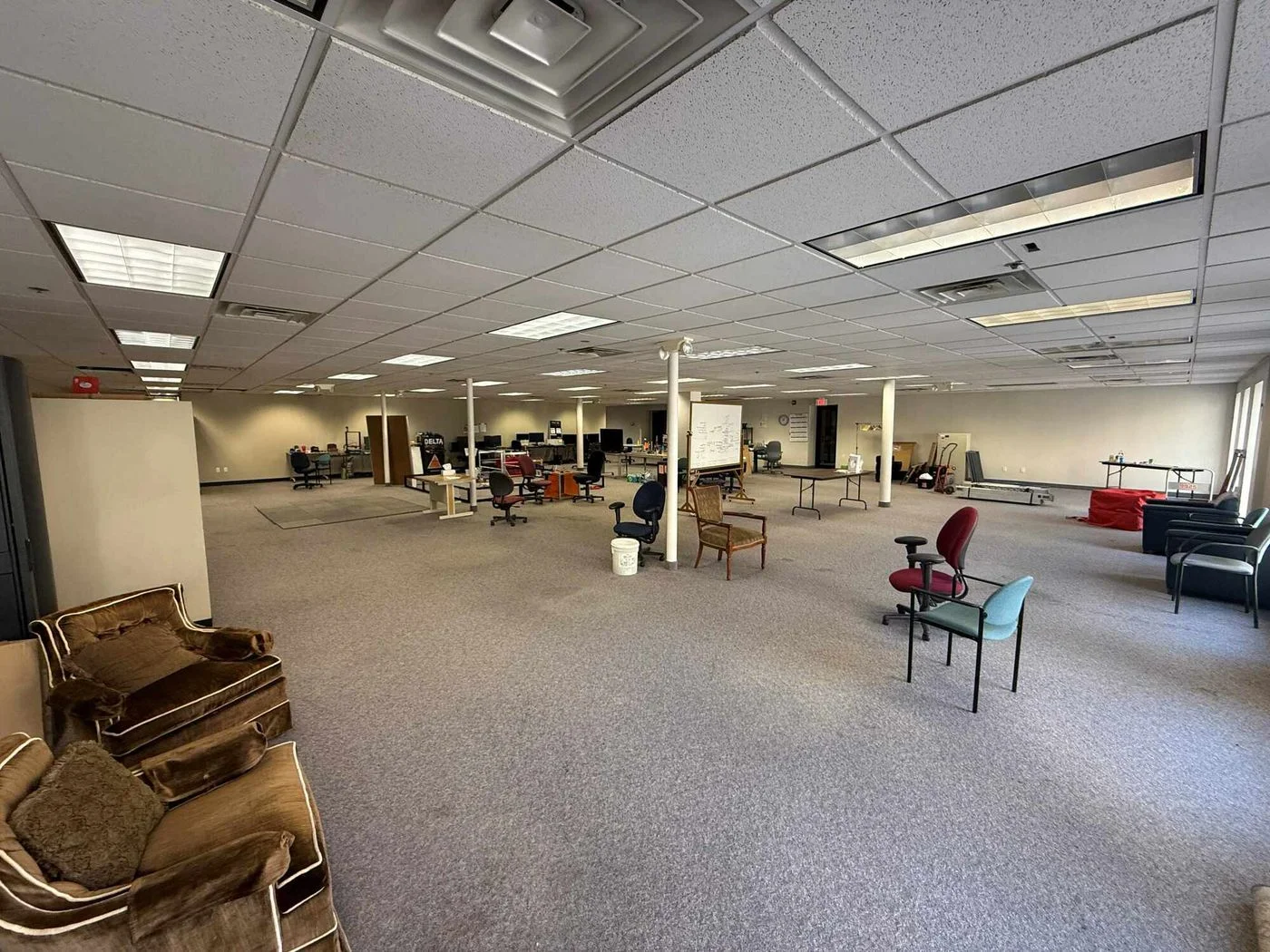 Photo 2 of 210 2nd Street Southeast, Cedar Rapids, IA 52401