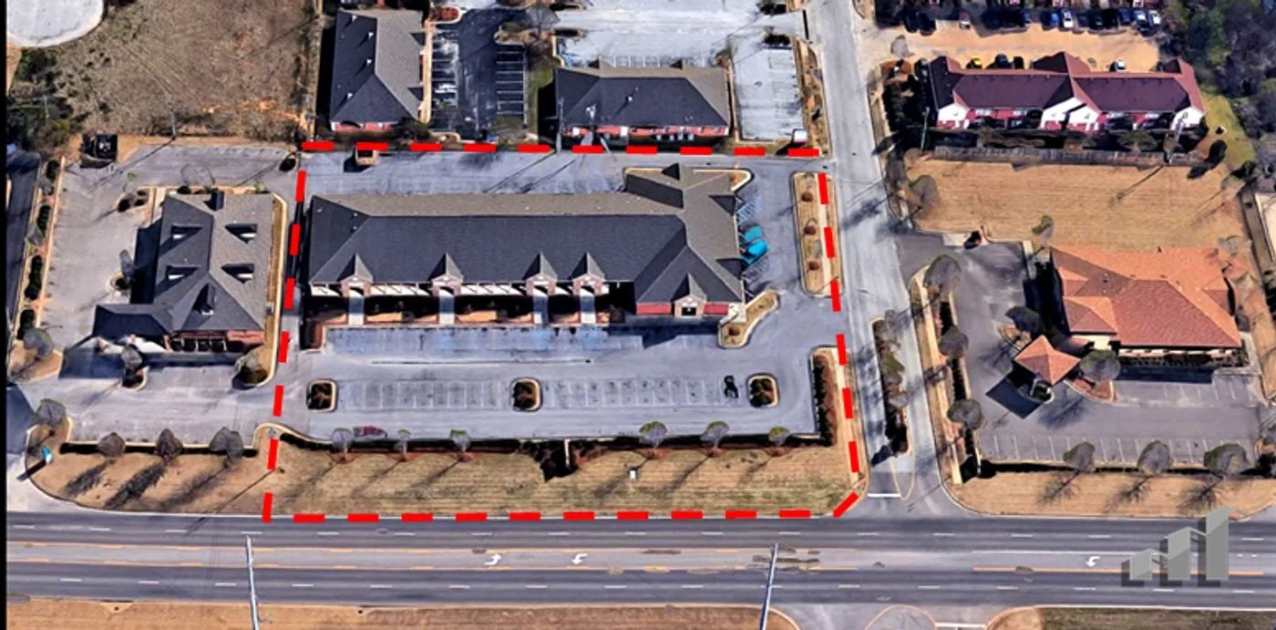 Photo 2 of 660 McQueen Smith Rd, Prattville, AL 36066