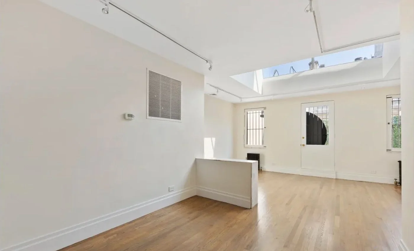 Photo 2 of 24 E 64th St Fl 5, New York, NY 10065