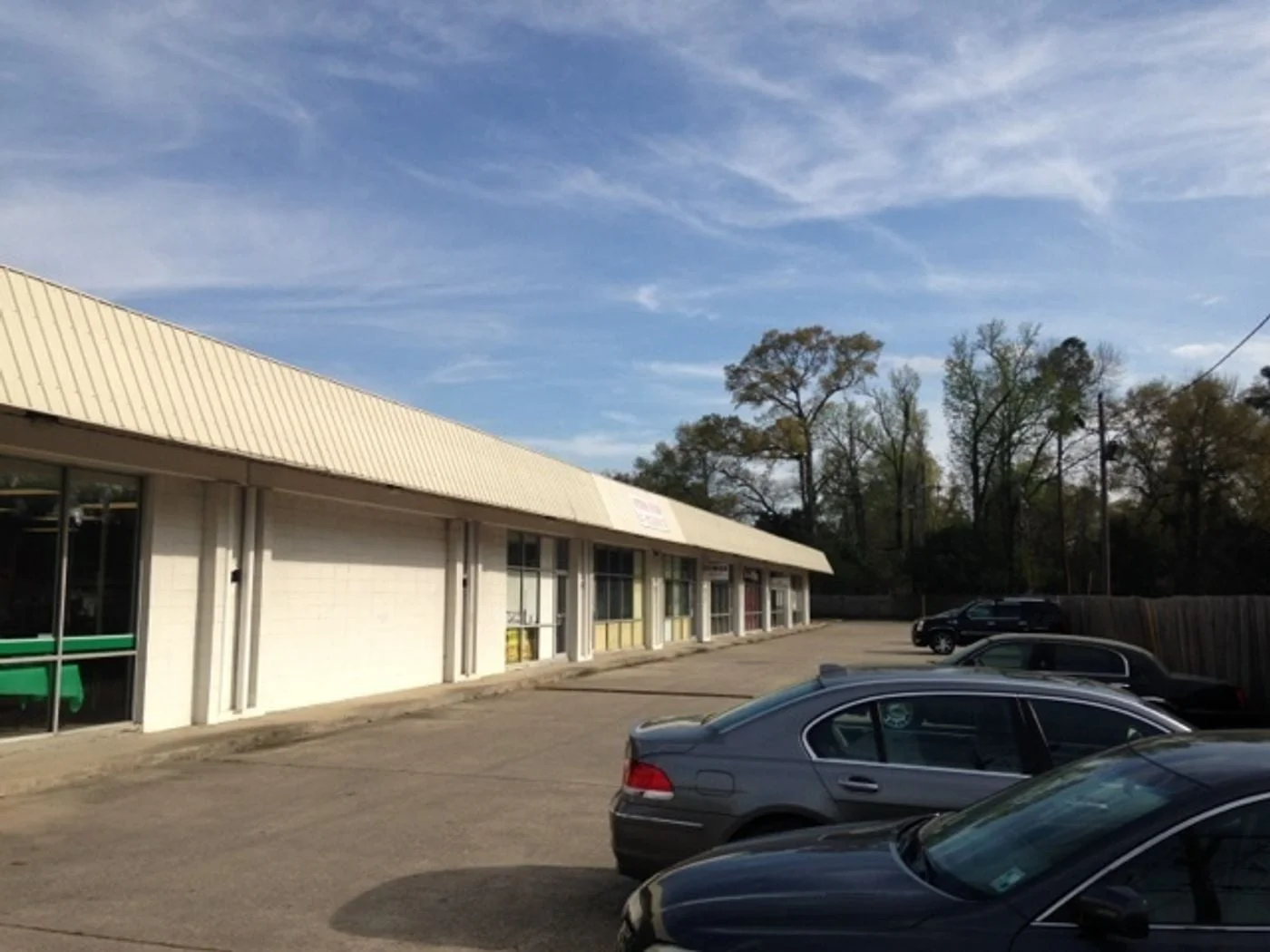 Photo 3 of 9230 Florida Blvd, Baton Rouge, LA 70815