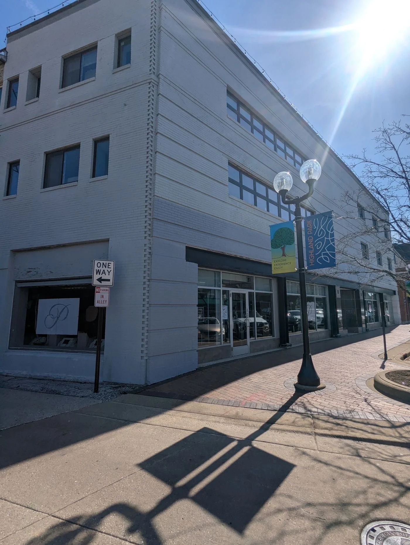 Photo 1 of 1893 Sheridan Rd, Highland Park, IL 60035