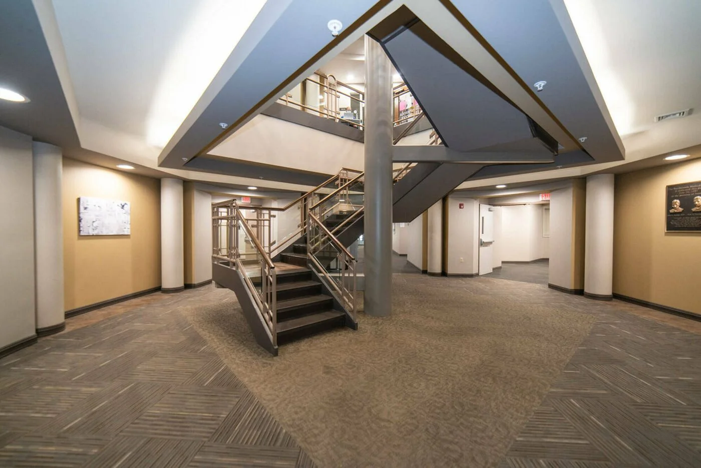 Photo-2 of 3950 East Robinson Road, Amherst, NY 14228