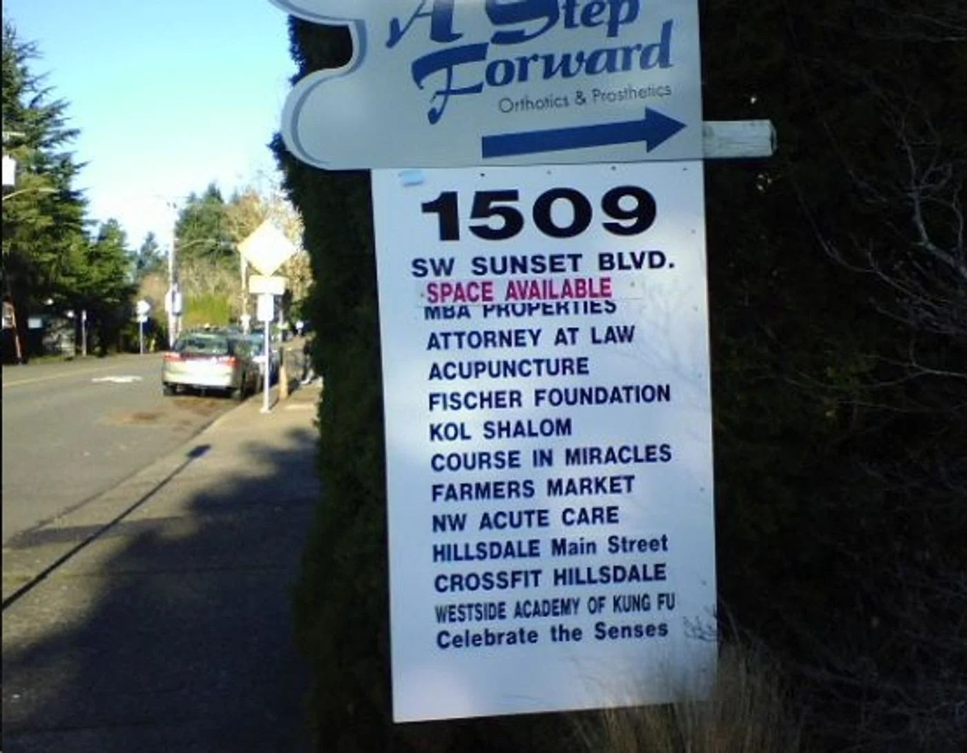 Photo 2 of 1509 SW Sunset Blvd, Portland, OR 97239