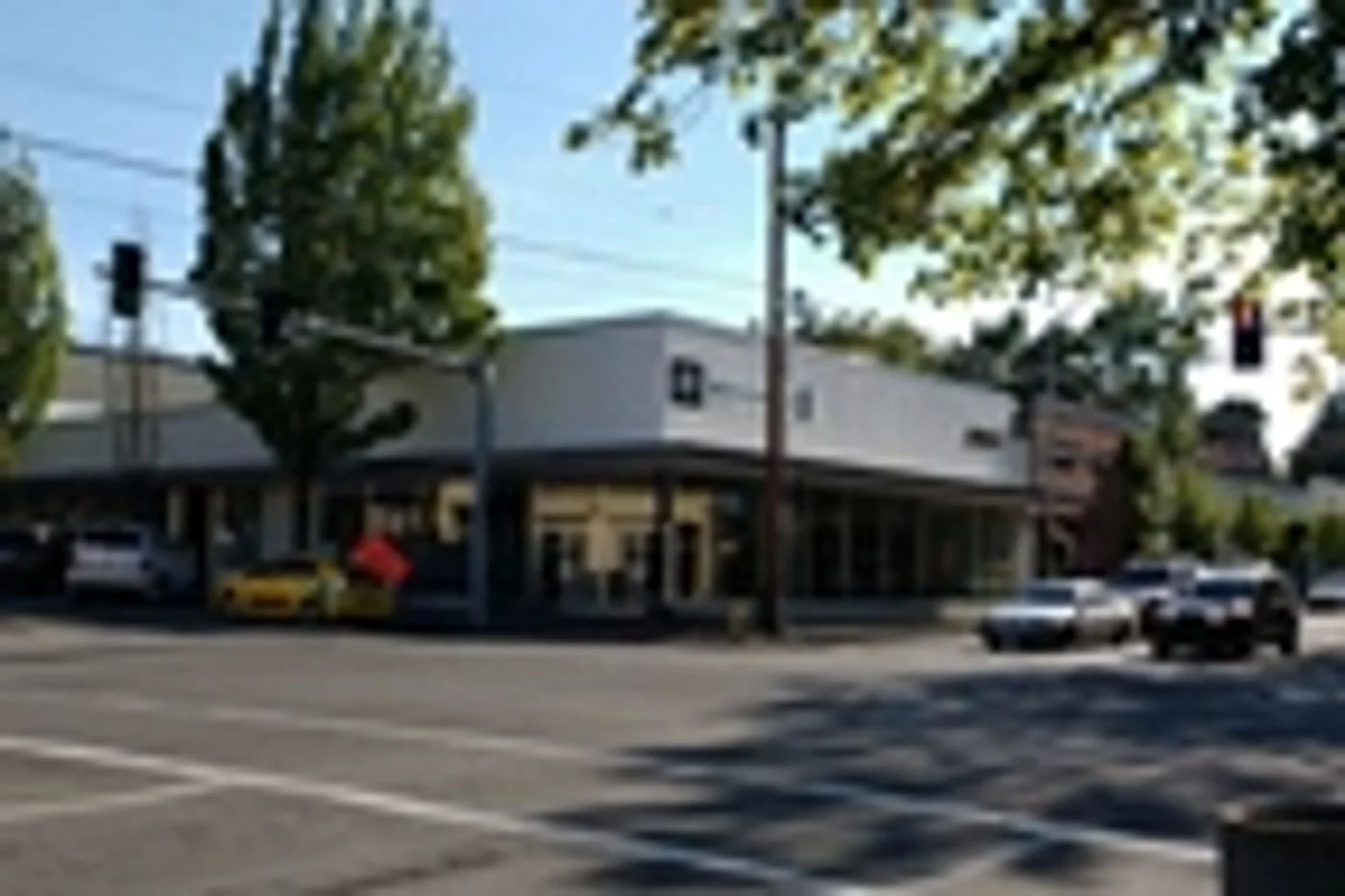 Photo 3 of 1005 Broadway, Vancouver, WA 98660