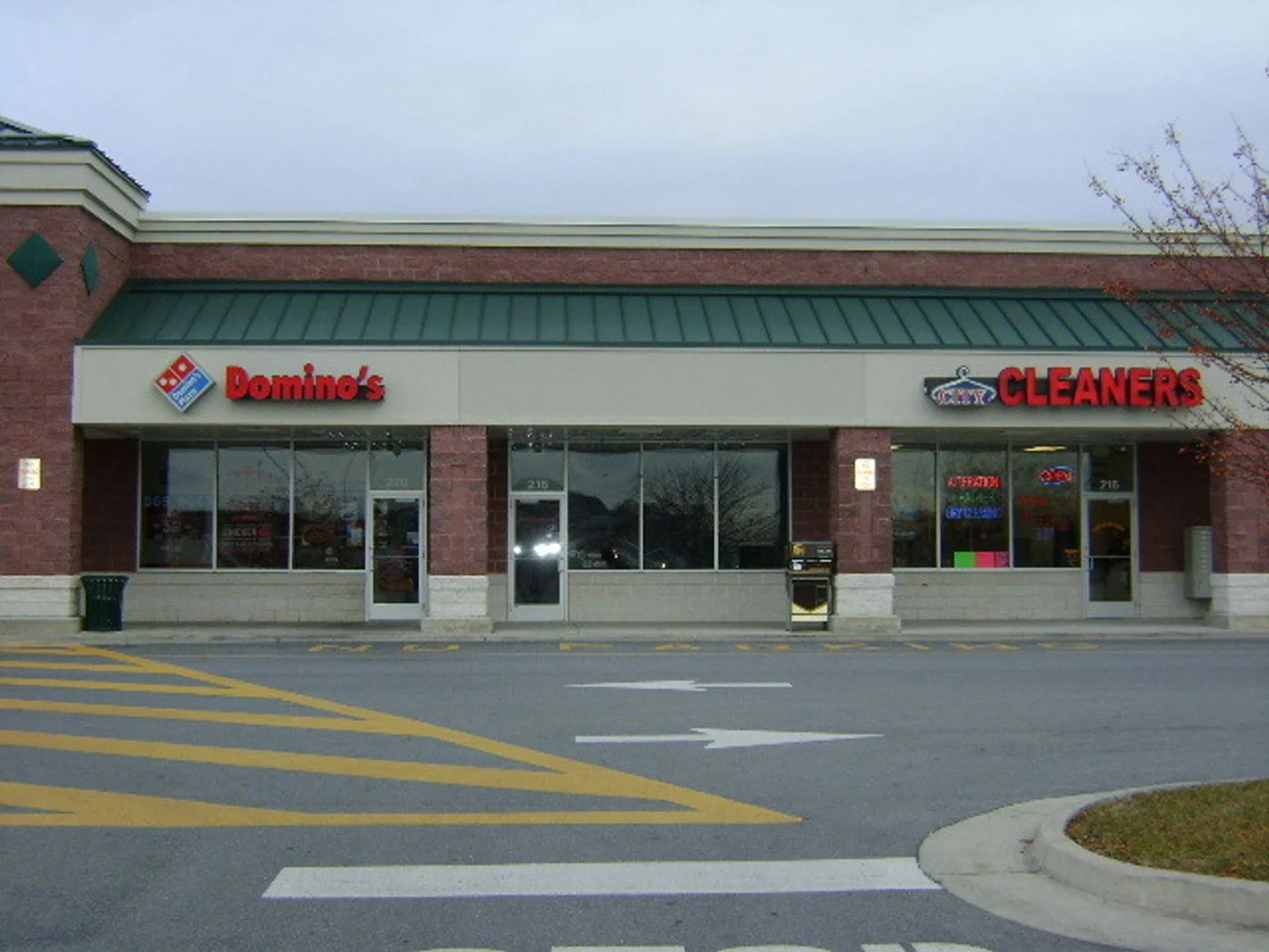 Photo 2 of 240 Elizabeth Dr, Stephens City, VA 22655