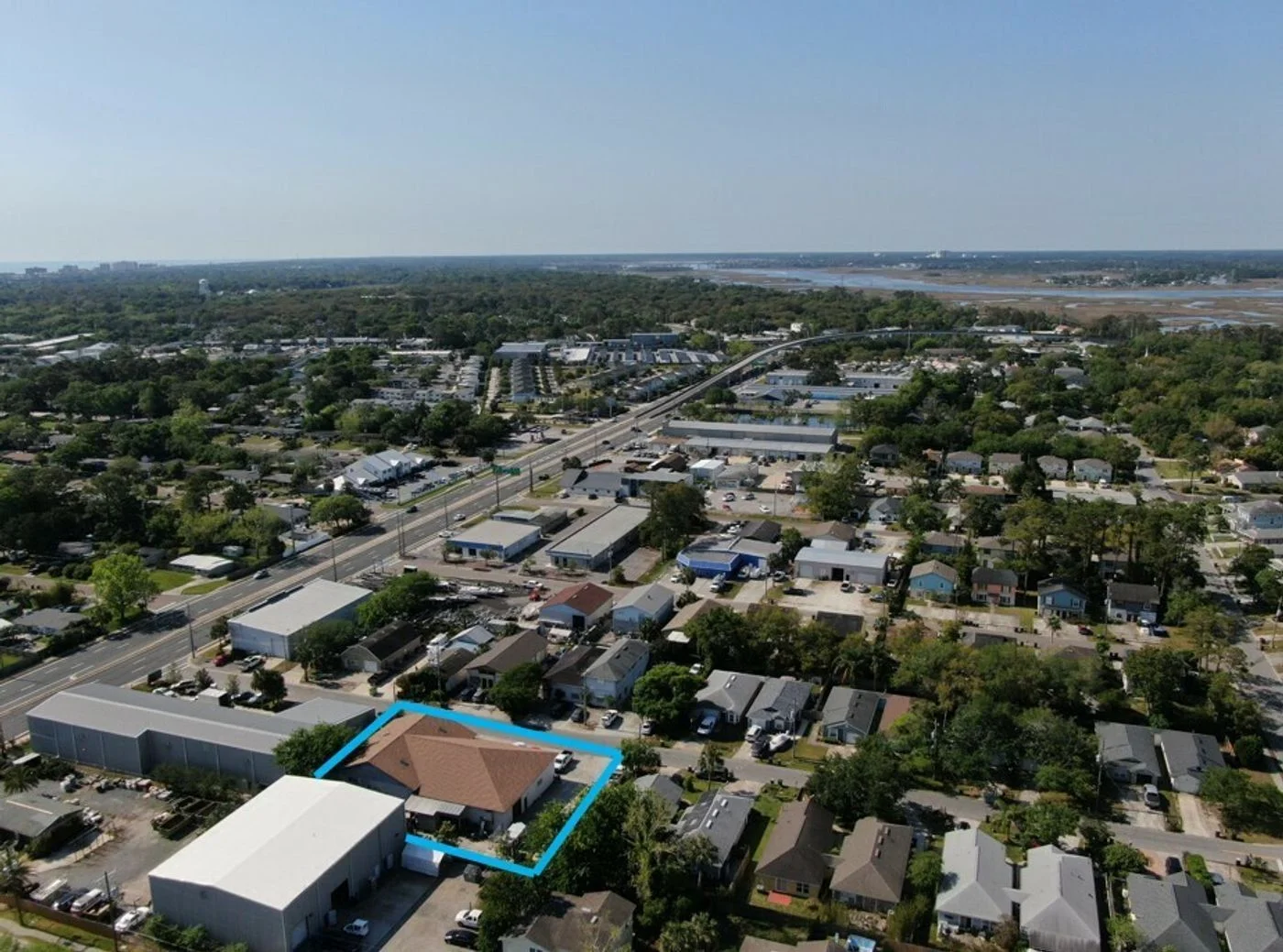 Photo-3 of 59 W 9th St, Atlantic Beach, FL 32233