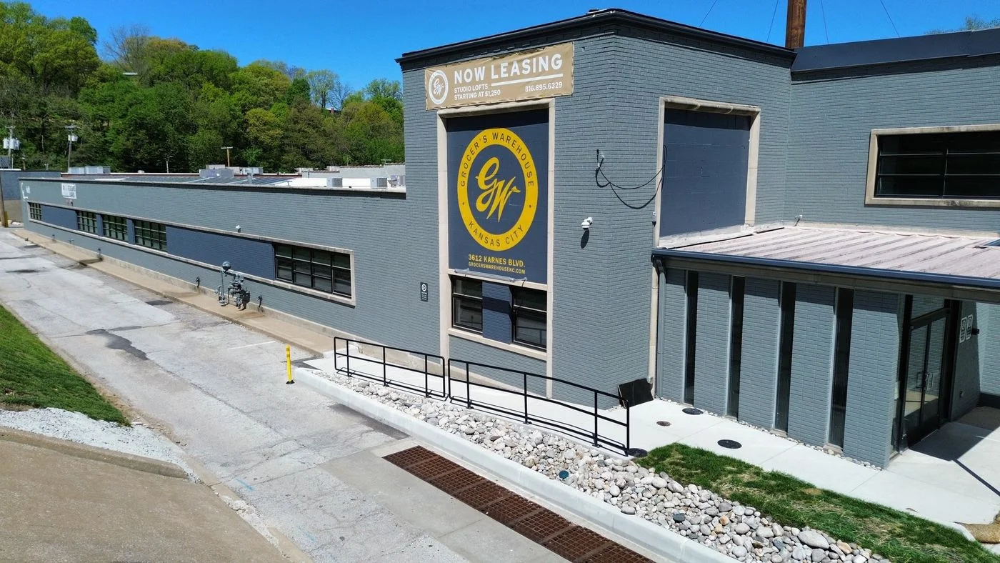 Photo 3 of 3612 Karnes Blvd/3525 Roanoke Pkwy, Kansas City, MO 64111