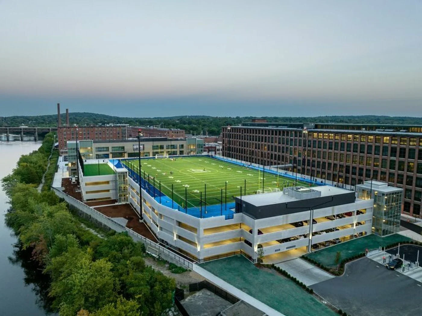 Photo 3 of 282 Merrimack St, Lawrence, MA 01841