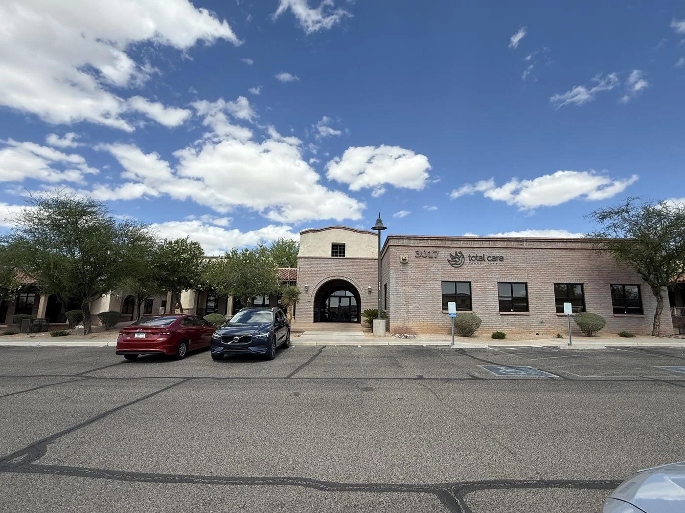 Photo-2 of 3017 W Ina Rd, Tucson, AZ 85741