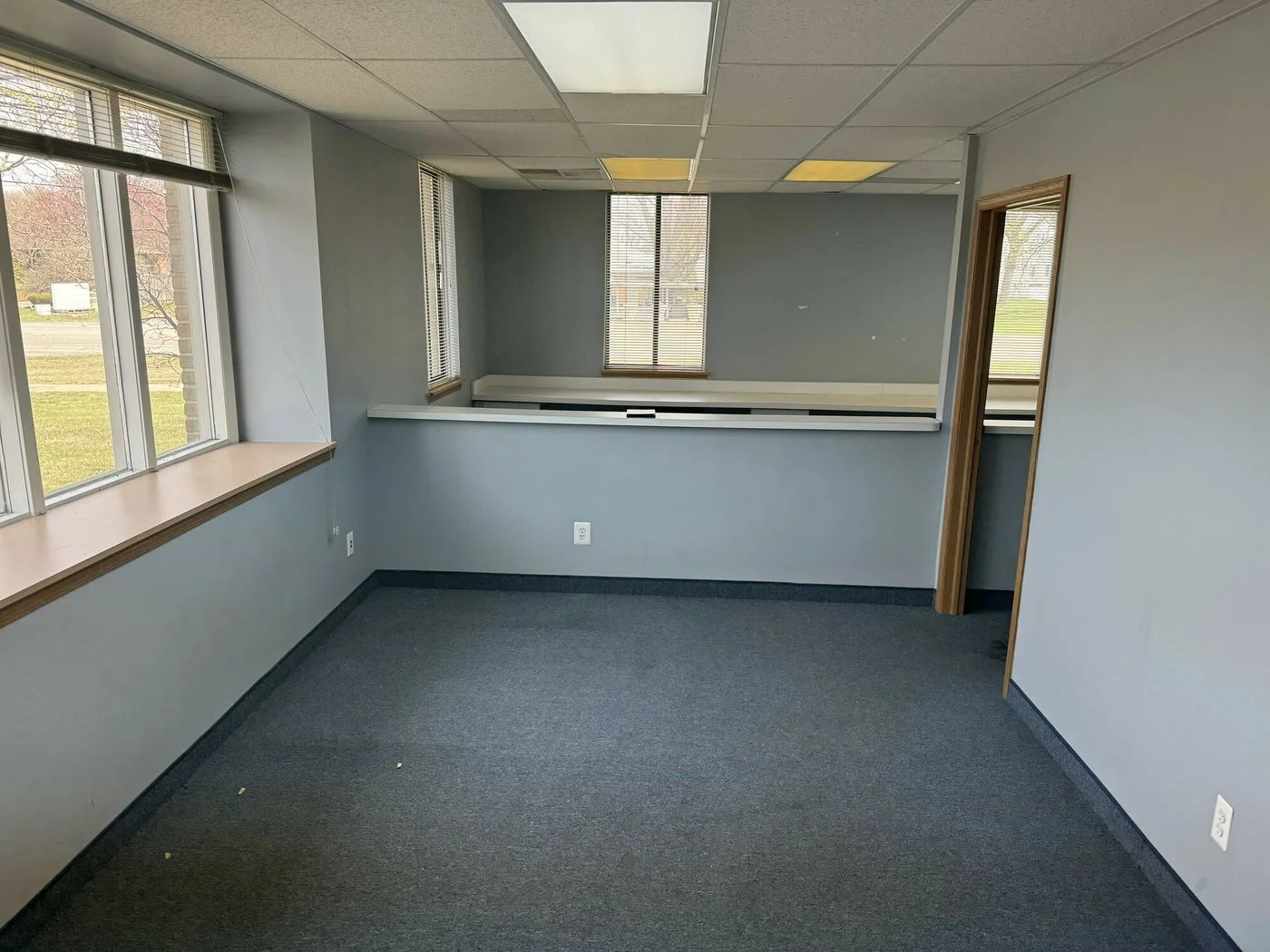 Photo 3 of 36325 - 36405 Harper Ave, Clinton Township, MI 48035