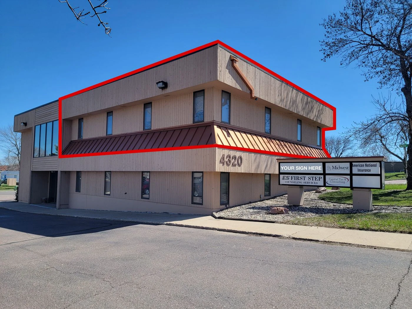 Photo 1 of 4320 South Louise Avenue, Sioux Falls, SD 57106