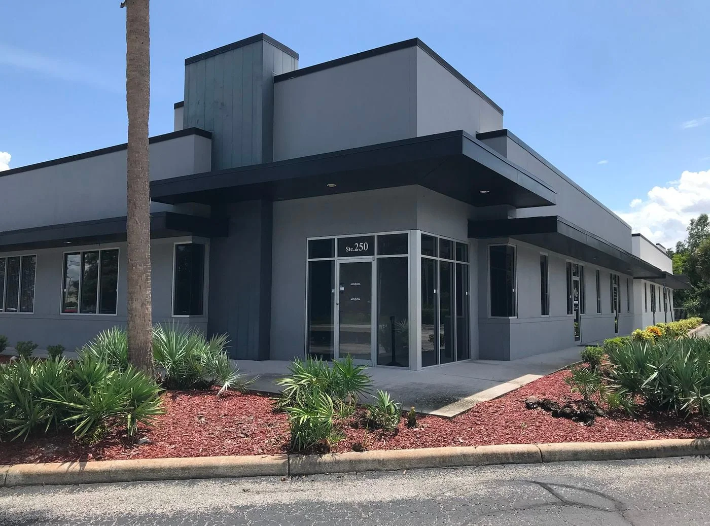 Photo 1 of 6645 Vineland Rd # 2, Orlando, FL 32819