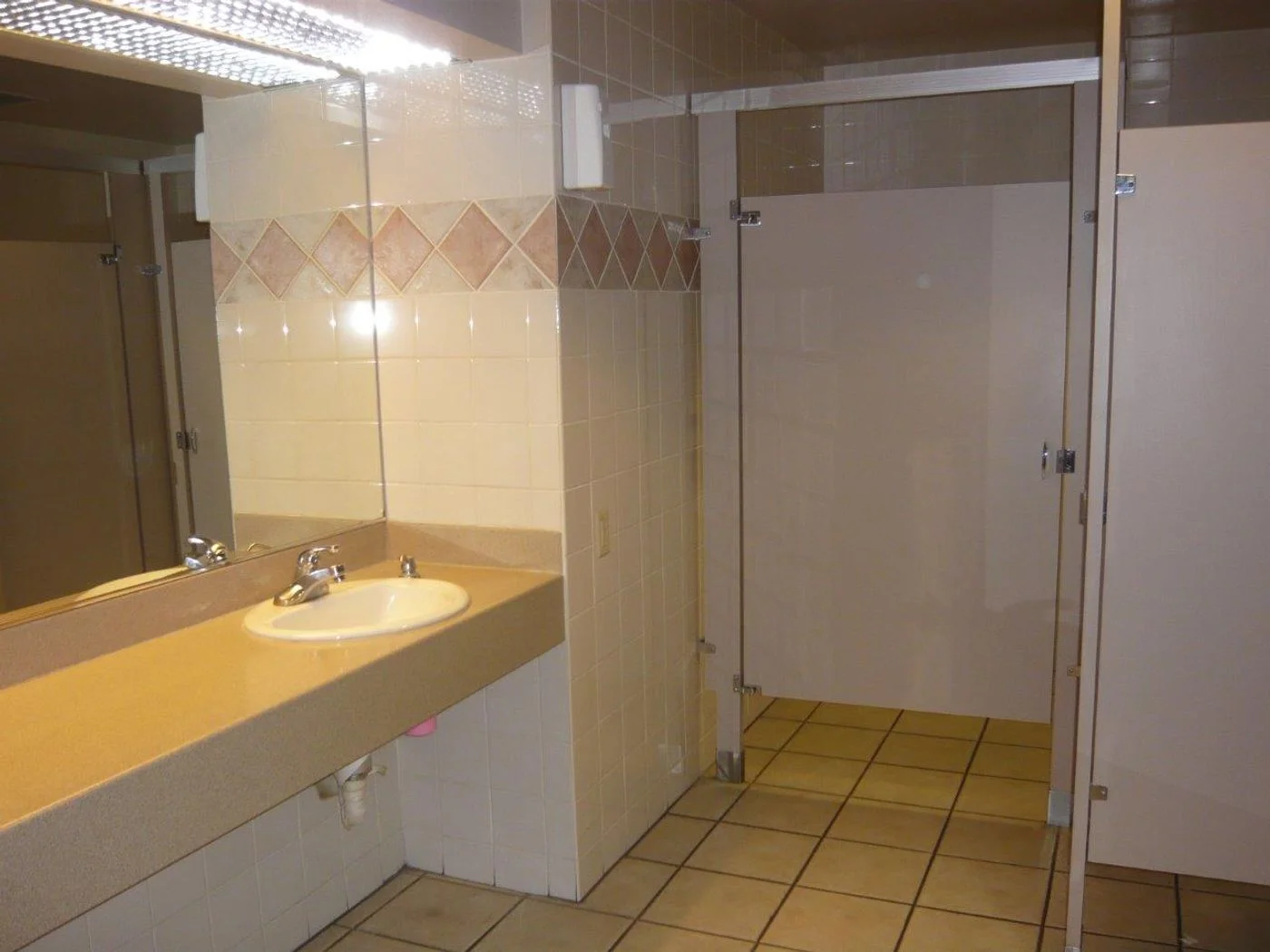 Photo 3 of 7567 Amador Valley Blvd, Dublin, CA 94568