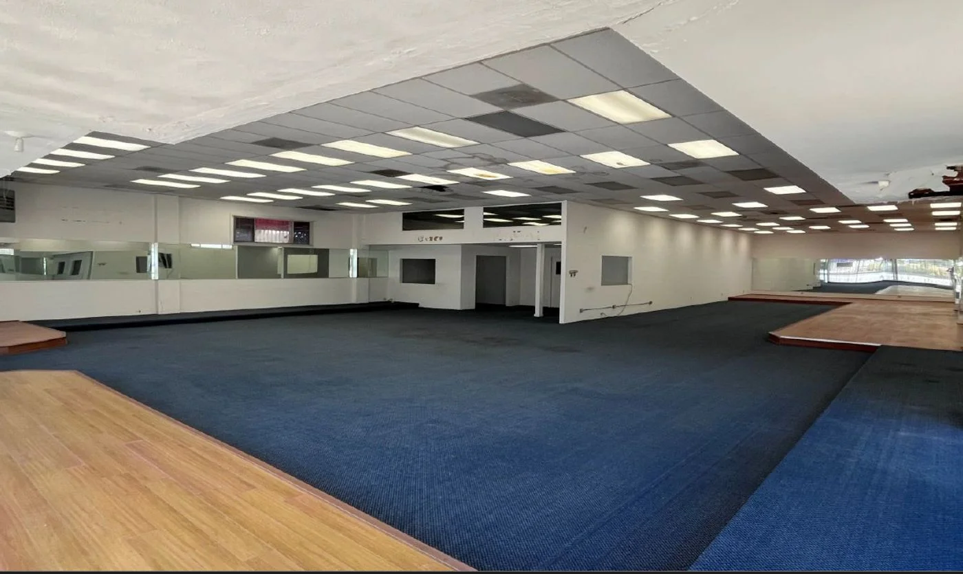 Photo 3 of 2103 Torrance Blvd, Torrance, CA, 90501