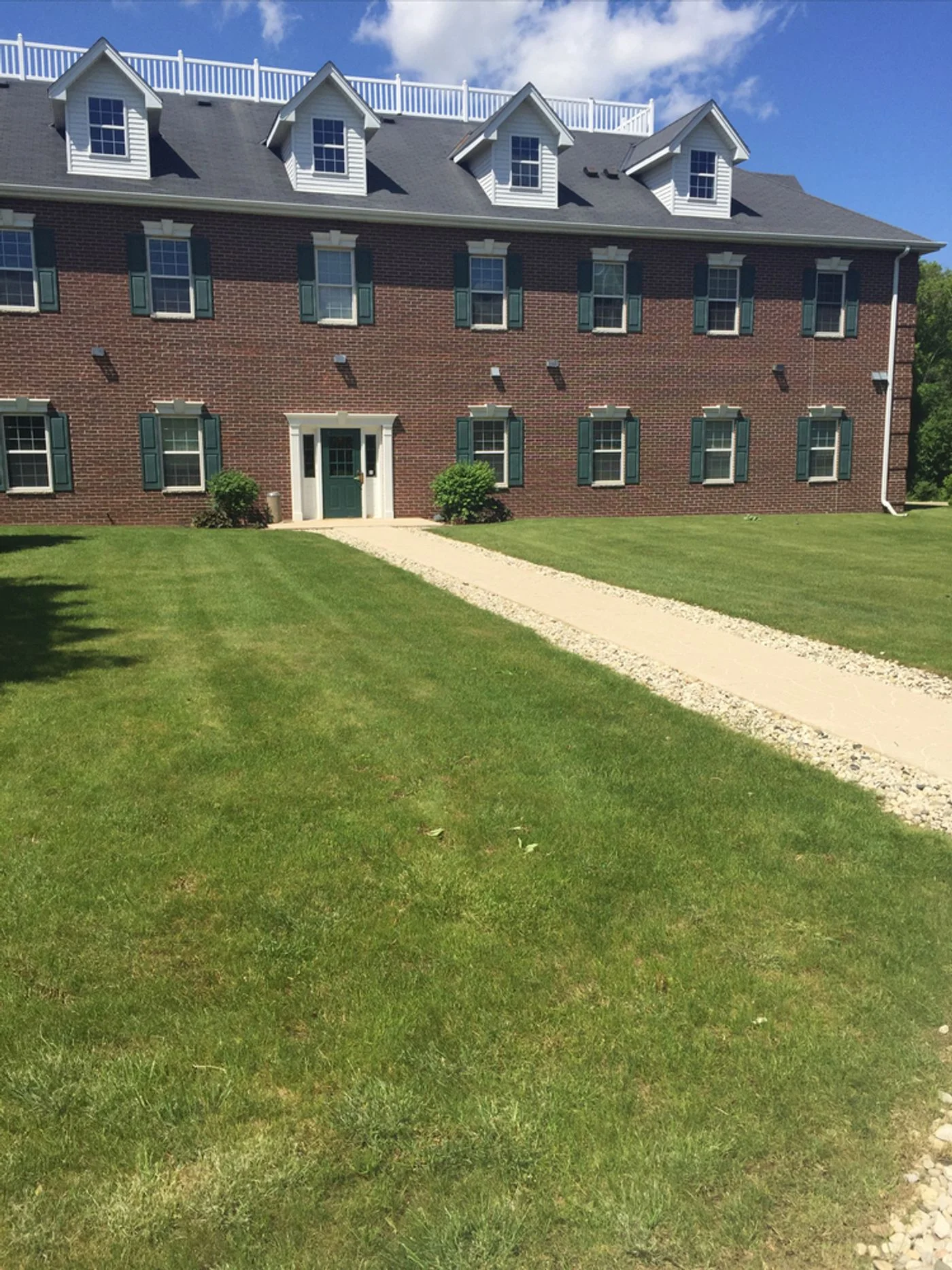 Photo 3 of 7270 S. 13th St, Oak Creek, WI 53154