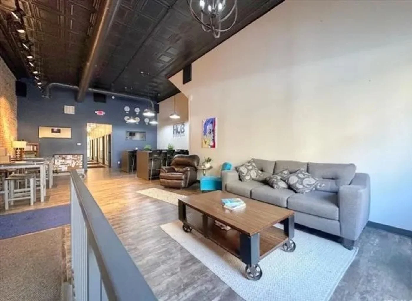 Photo 2 of 105 E Sycamore St, Kokomo, IN 46901