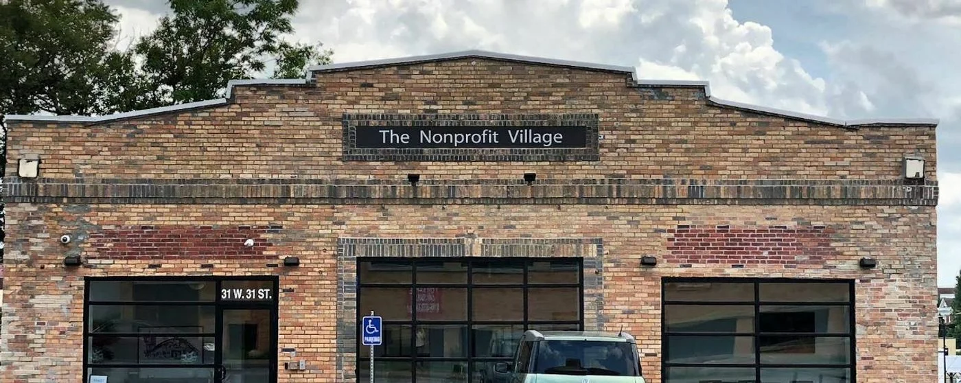 Photo 1 of 31 W 31st St, Kansas City, MO 64111