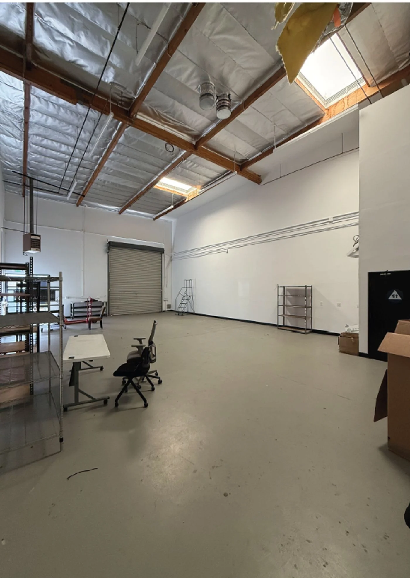 Photo 2 of 3904 Del Amo Blvd, Torrance, CA, 90503