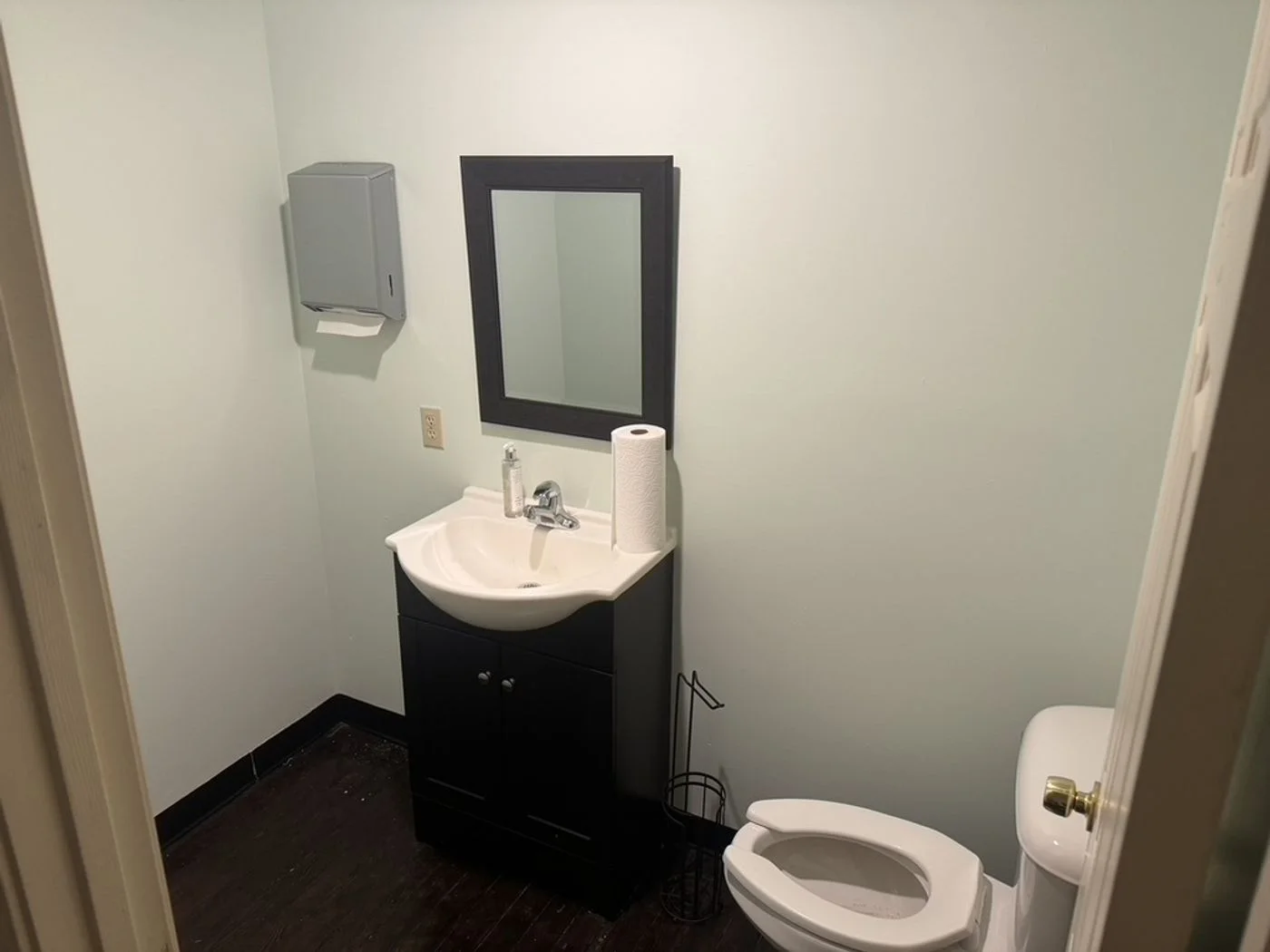 Photo-3 of 139 W Main St, Spartanburg, SC 29303