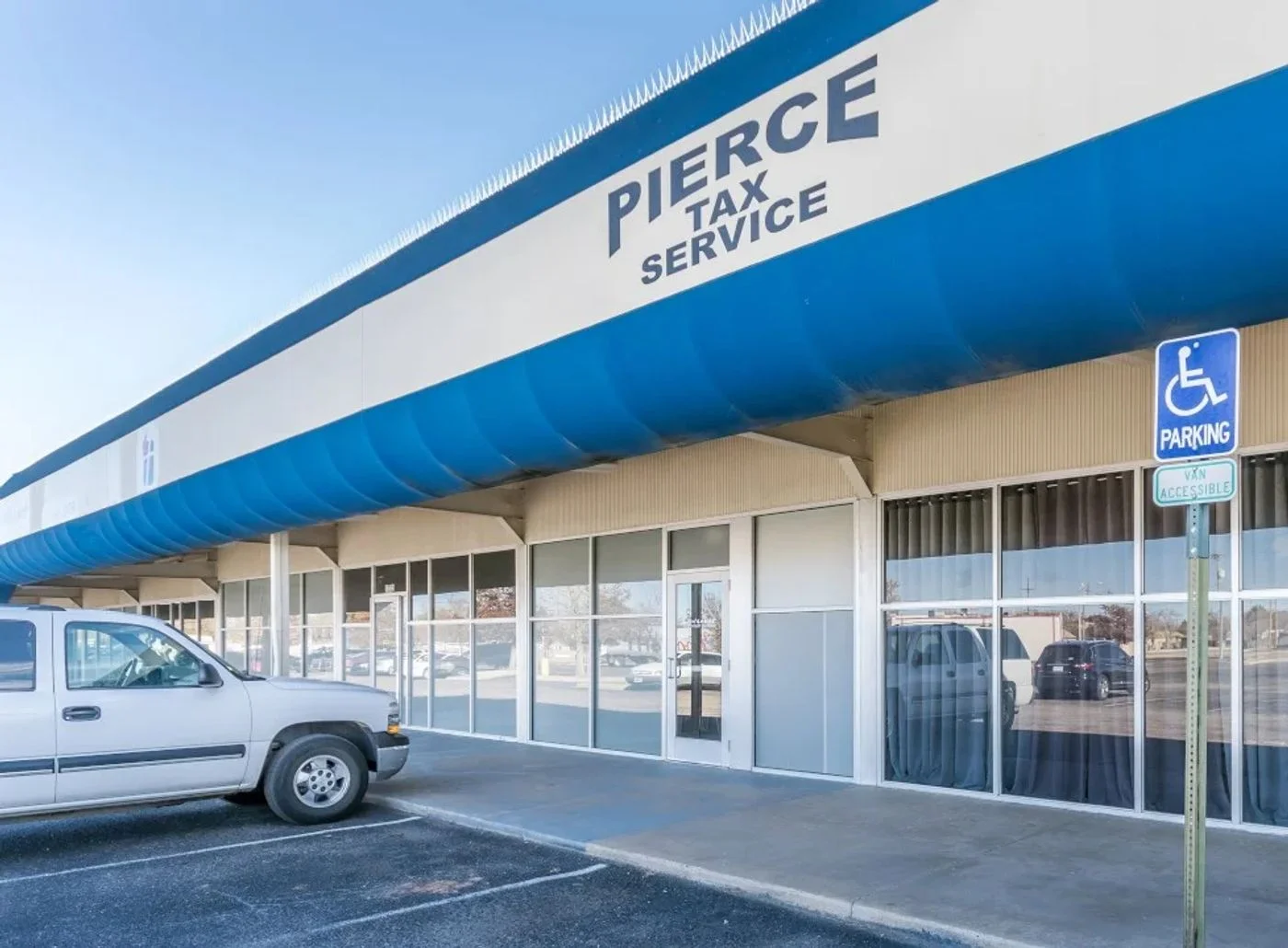 Photo 2 of 1781 S Avondale St, Amarillo, TX 79106