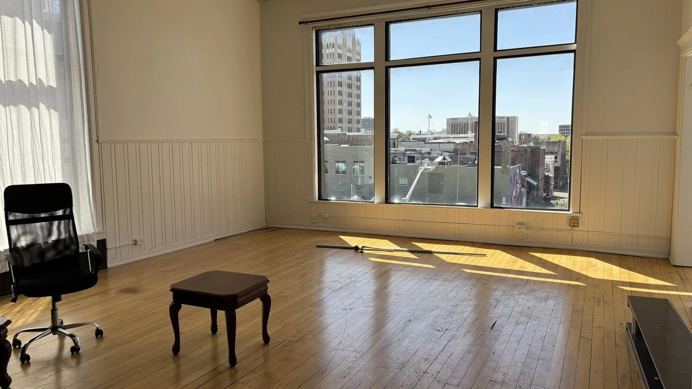 Photo 1 of 18 West Huron Street, Pontiac, MI 48342