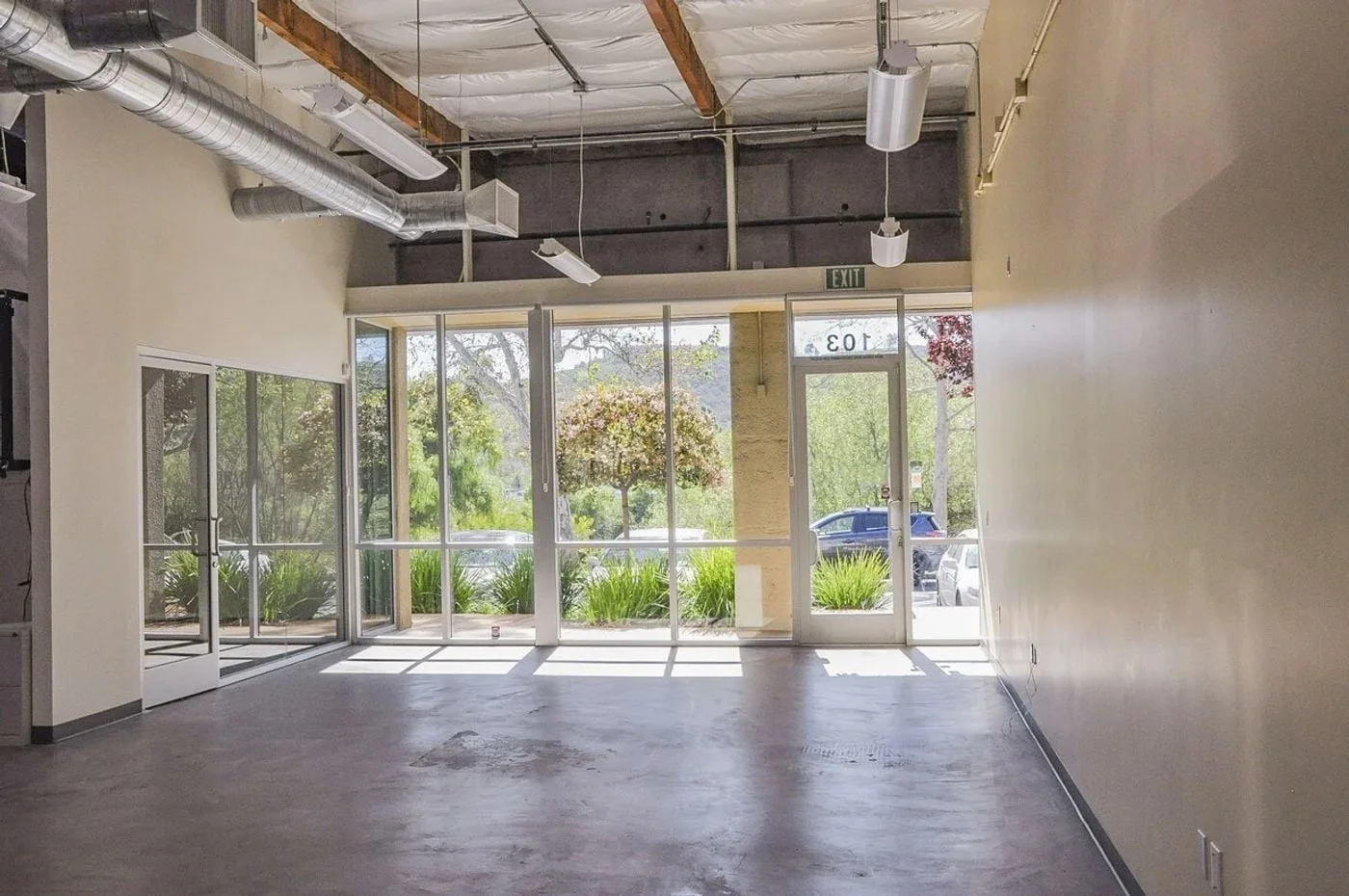 Photo 3 of 11189 Sorrento Valley Rd, San Diego, CA 92121