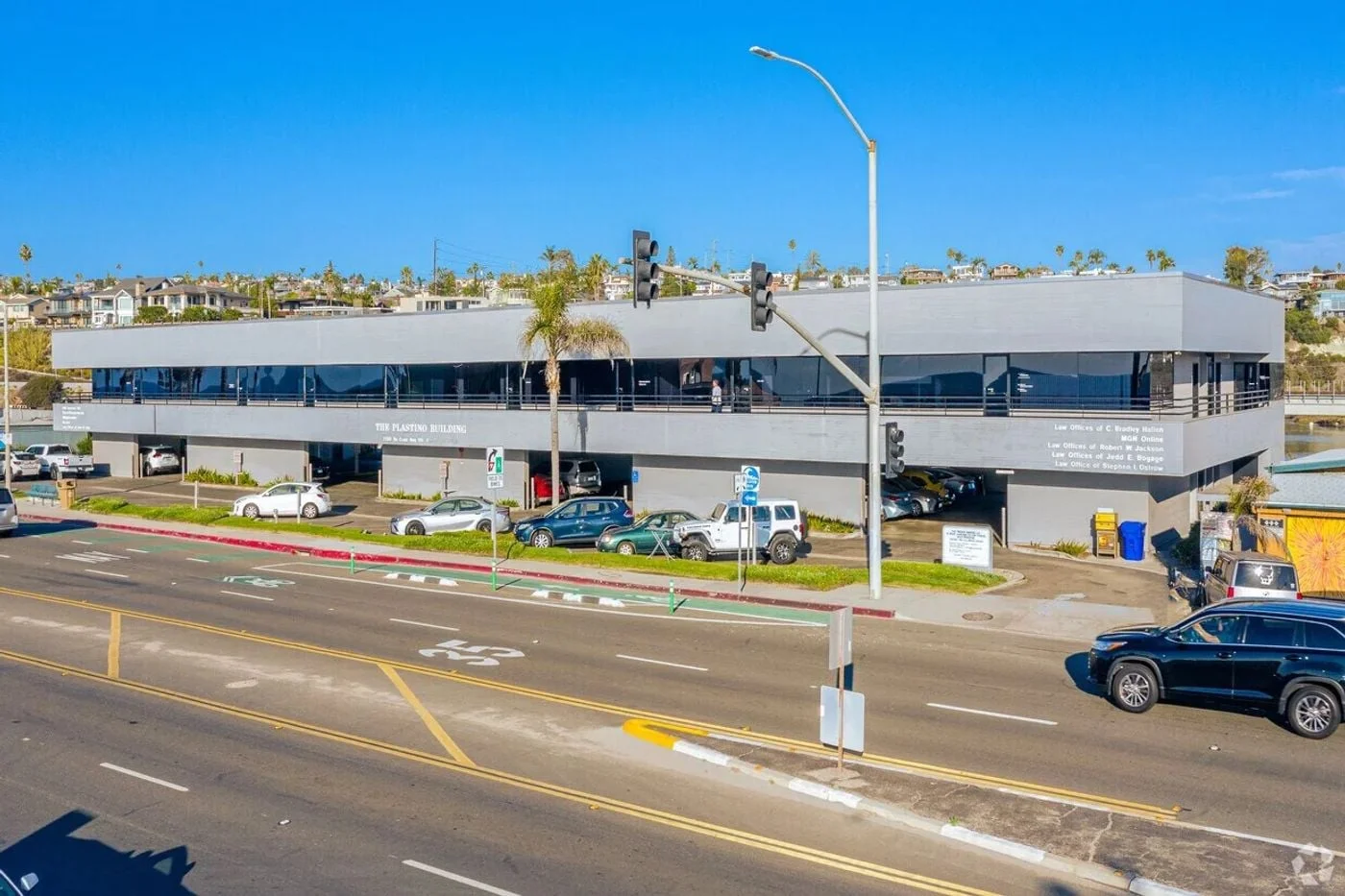 Photo 1 of 2533 S Coast Highway 101, Cardiff by the Sea, CA 92007