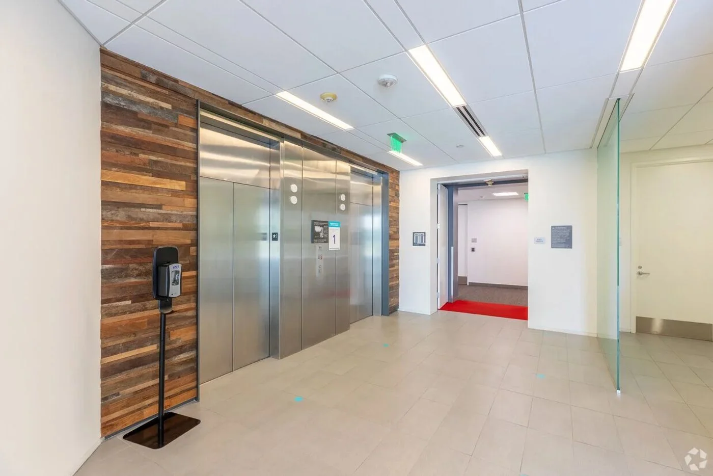 Photo 3 of 9868 Scranton Rd, San Diego, CA 92121