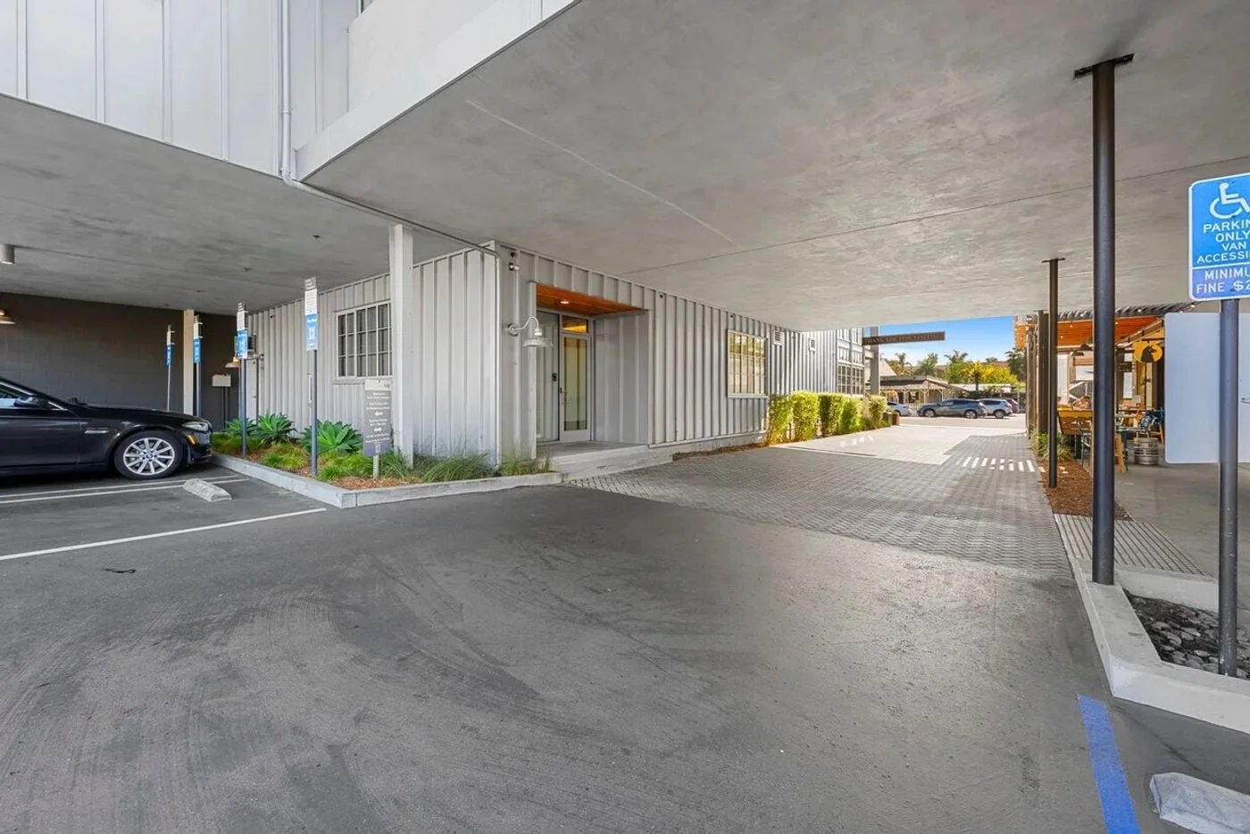 Photo 2 of 2742 State St, Carlsbad, CA 92008