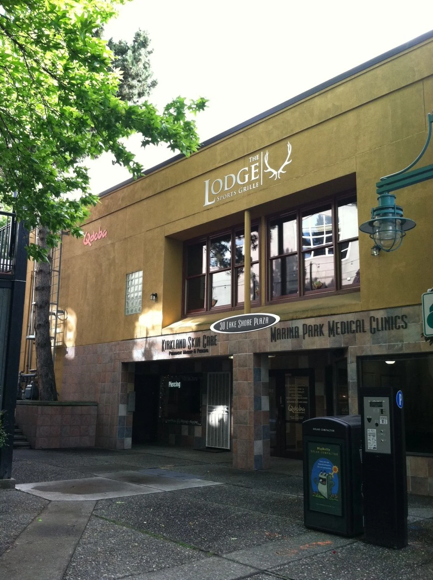 Photo 1 of 105-107 Lake St S, Kirkland, WA 98033