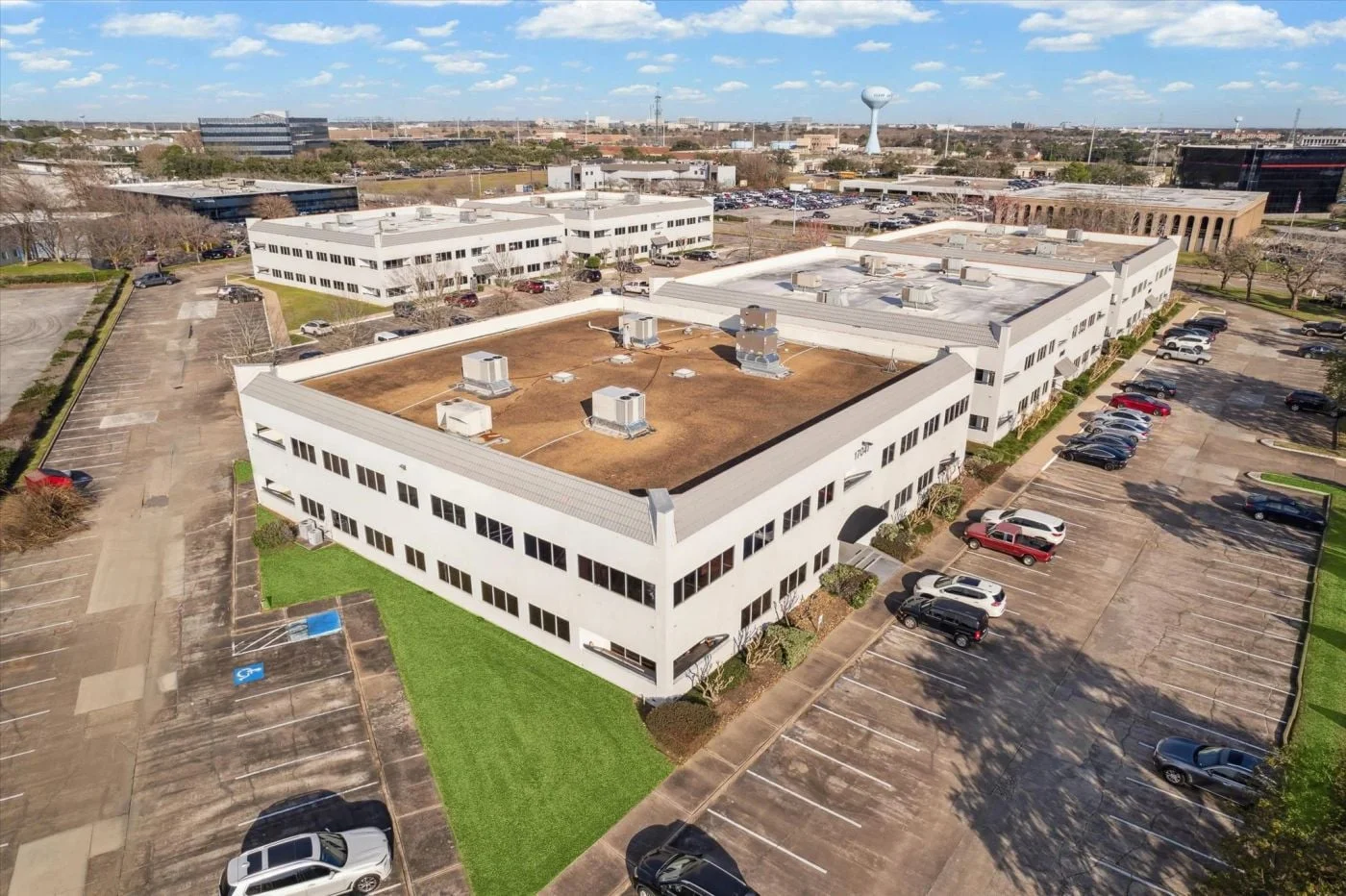 Photo 2 of 17041 El Camino Real, Houston, TX 77058