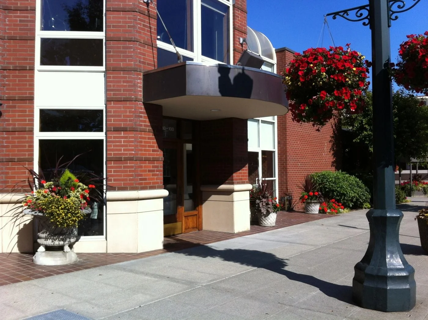 Photo 1 of 2910 Colby Ave, Everett, WA 98201