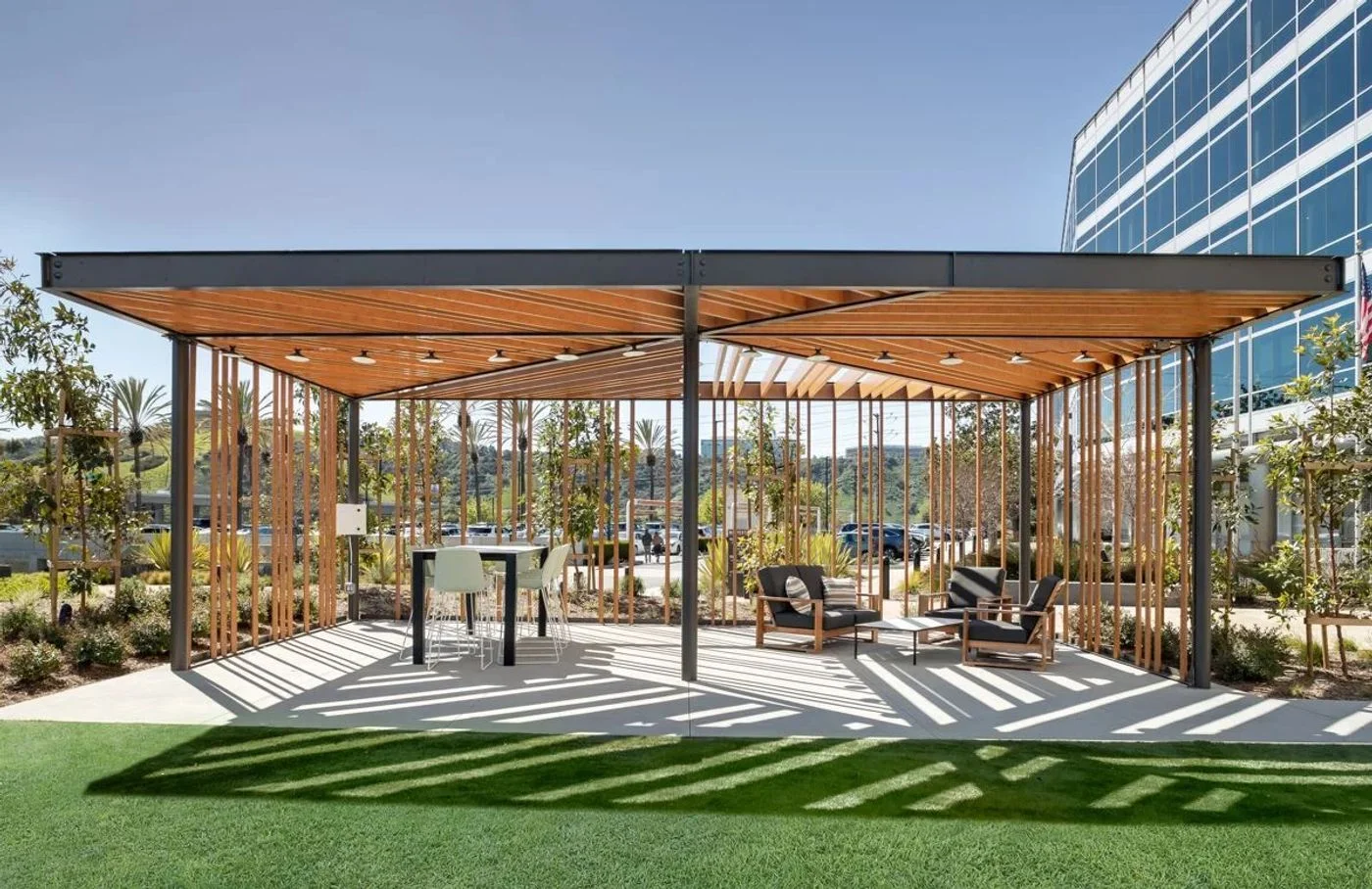 Photo 2 of 9276 Scranton Rd, San Diego, CA 92121