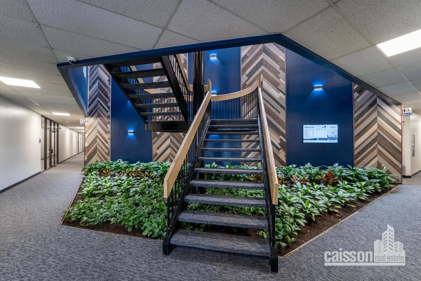 Photo 1 of 6220 Westpark Dr., Houston, TX 77057