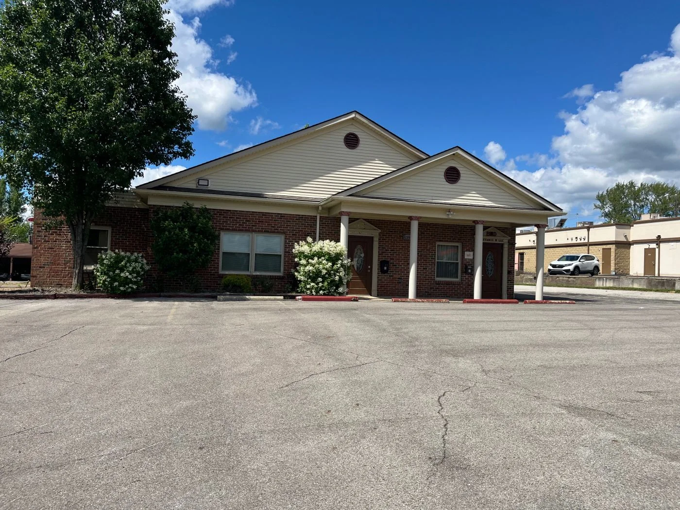 Photo 1 of 8397 Raglan Cir # A, Warren, OH 44484