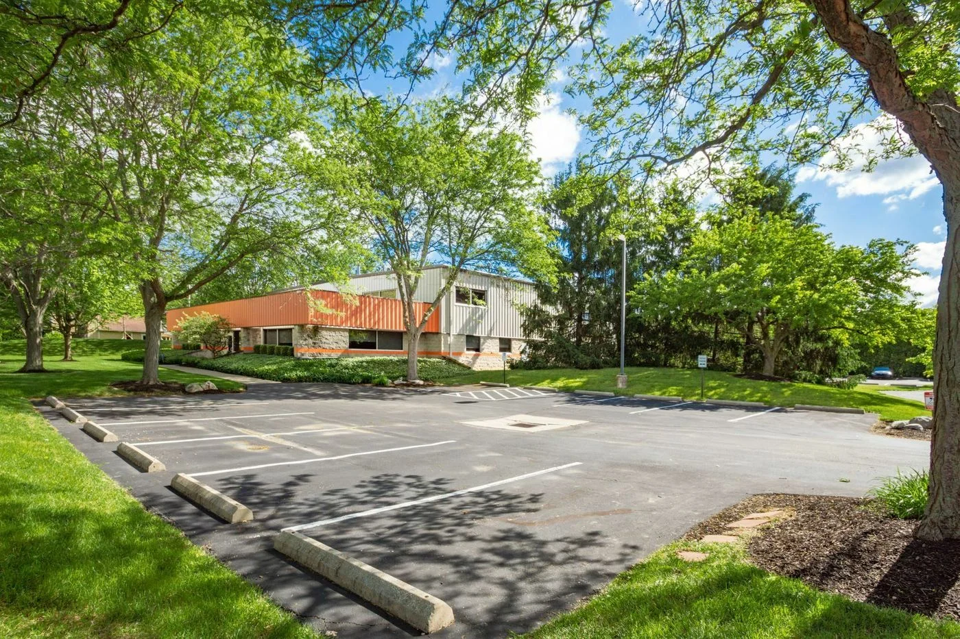 Photo 3 of 6156 Wilcox Rd, Dublin, OH 43016