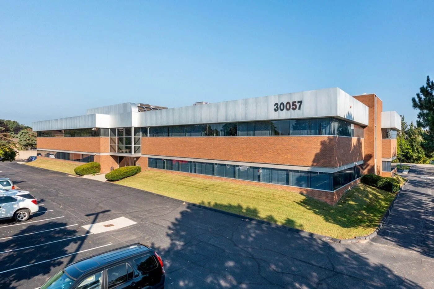 Photo 1 of 30057 Orchard Lake Road - Lease, Farmington Hills, MI 48334