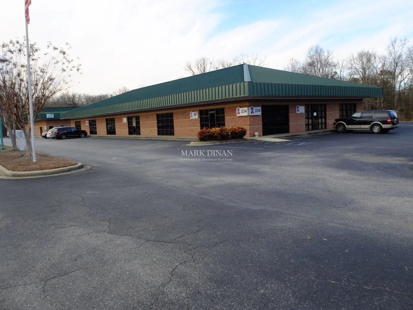 Photo-1 of 334 Business Cir, Pelham, AL 35124