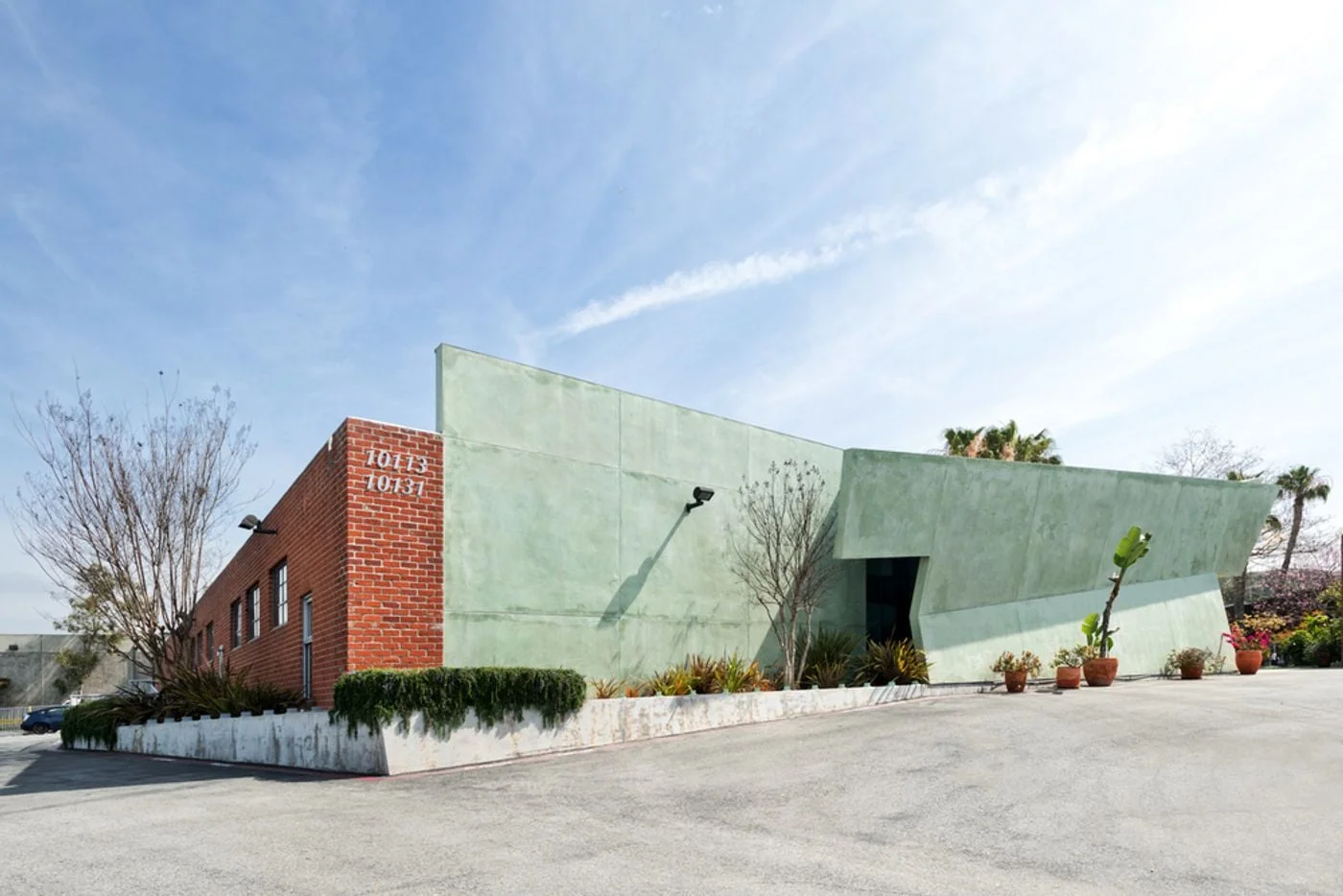 Photo 2 of 10113 Jefferson Blvd, Culver City, CA 90232