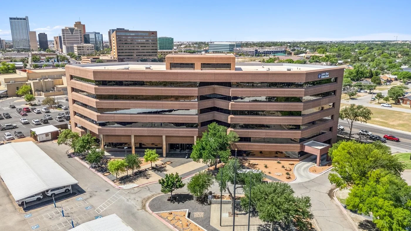 Photo 1 of 1004 N Big Spring St, Midland, TX 79701