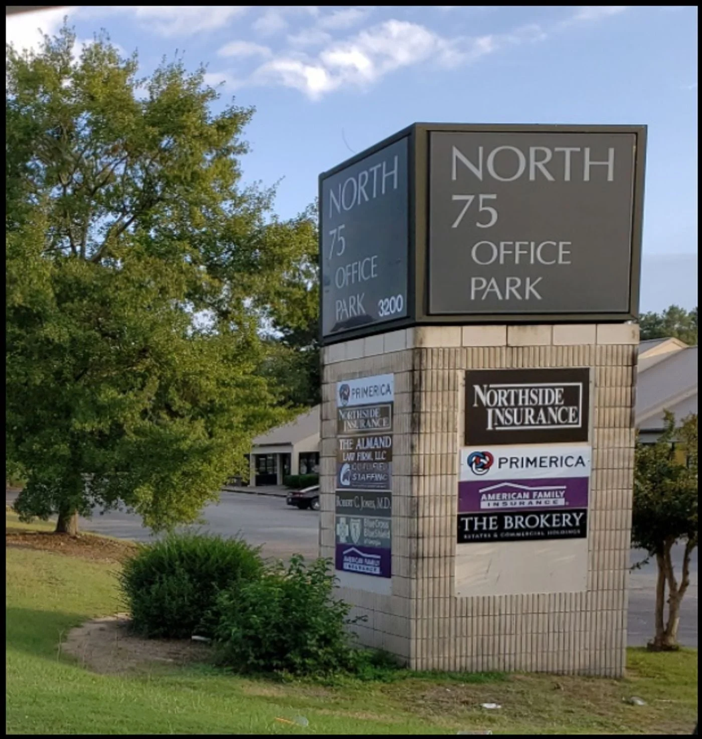 Photo 3 of 3220 Riverside Drive, Macon, GA 31210