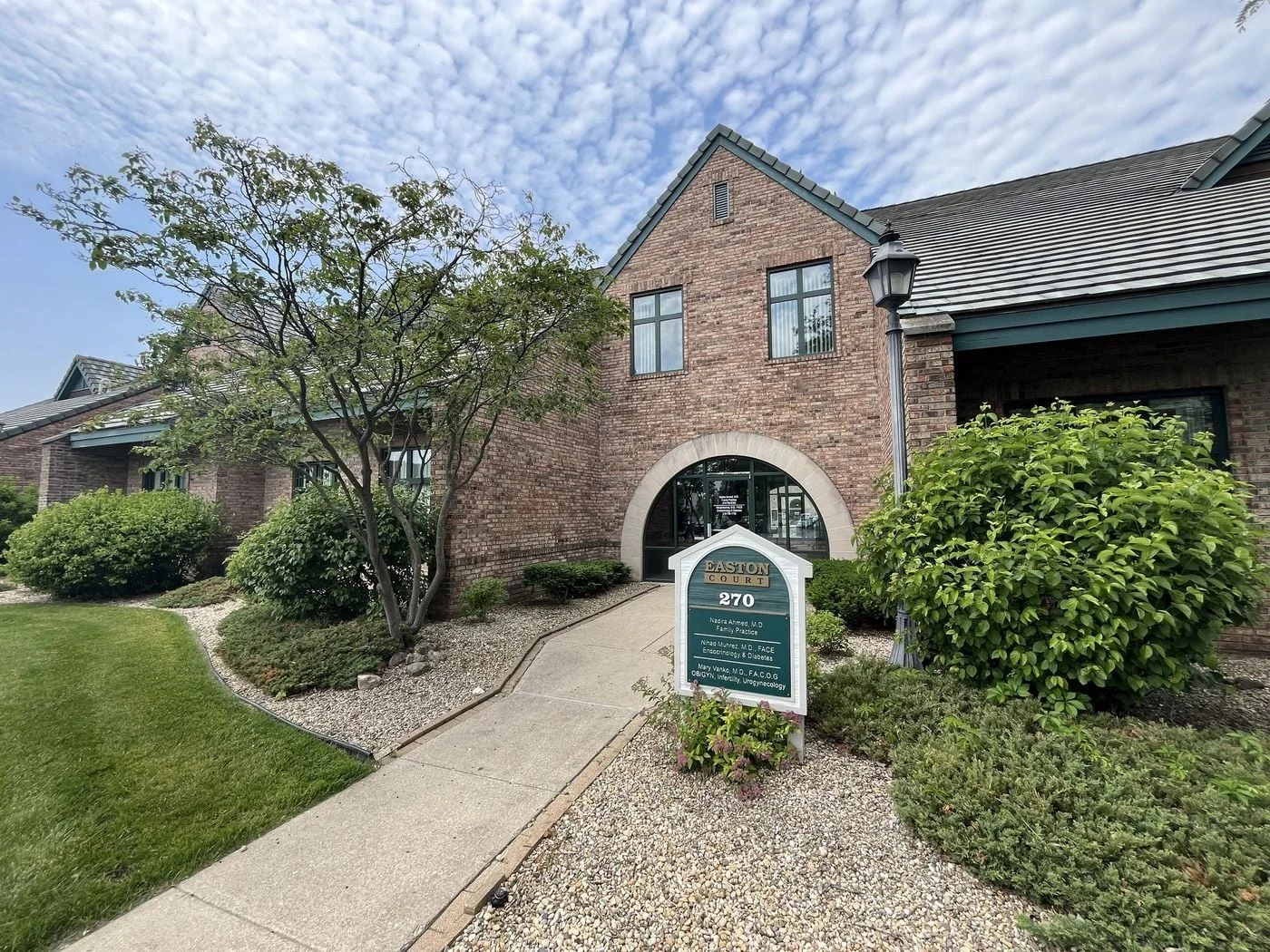 Photo 1 of Easton Court - 270-280 E 90th Dr, Merrillville, IN 46410